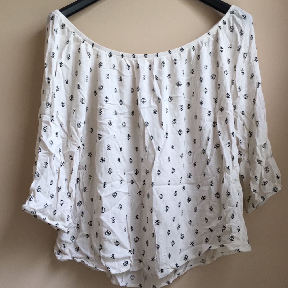 XL Maurices off the shoulder peasant top